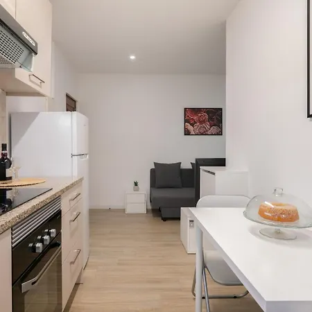 Host Wise - Cozy & Practical Flat شقة فيلا نوفا دي غايا
